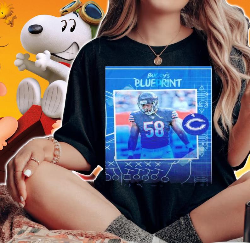 Chicago Bears Must Find A Way To Re-Sign Roquan Smith T-Shirt t-shirt woman shirt