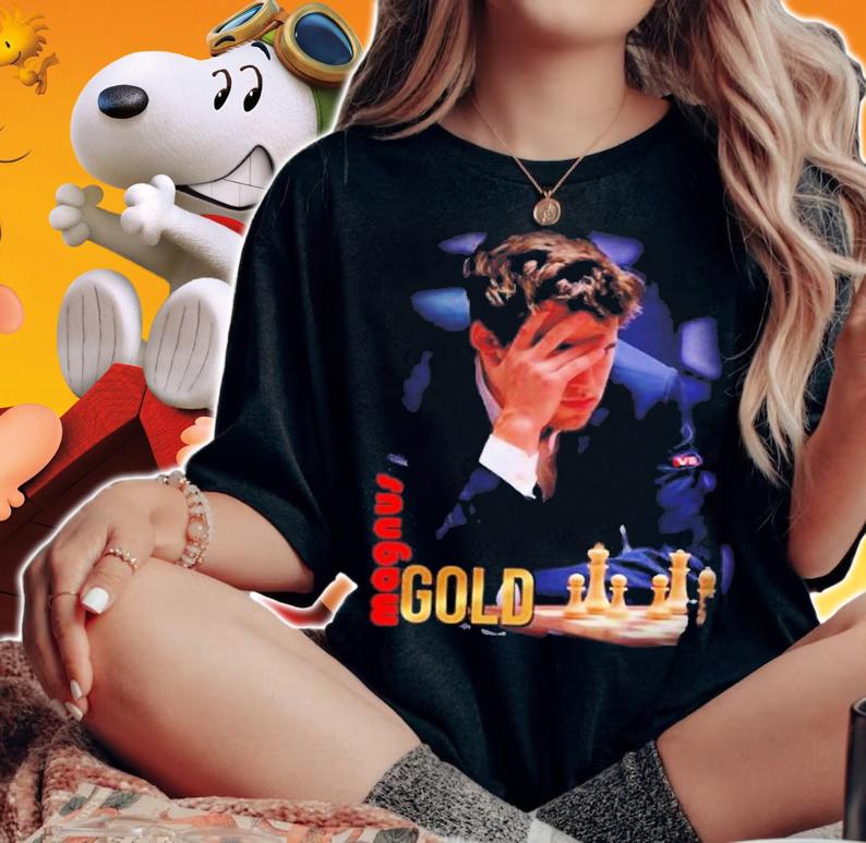 World Champion Chess Magnus Carlsen T-Shirt t-shirt woman shirt