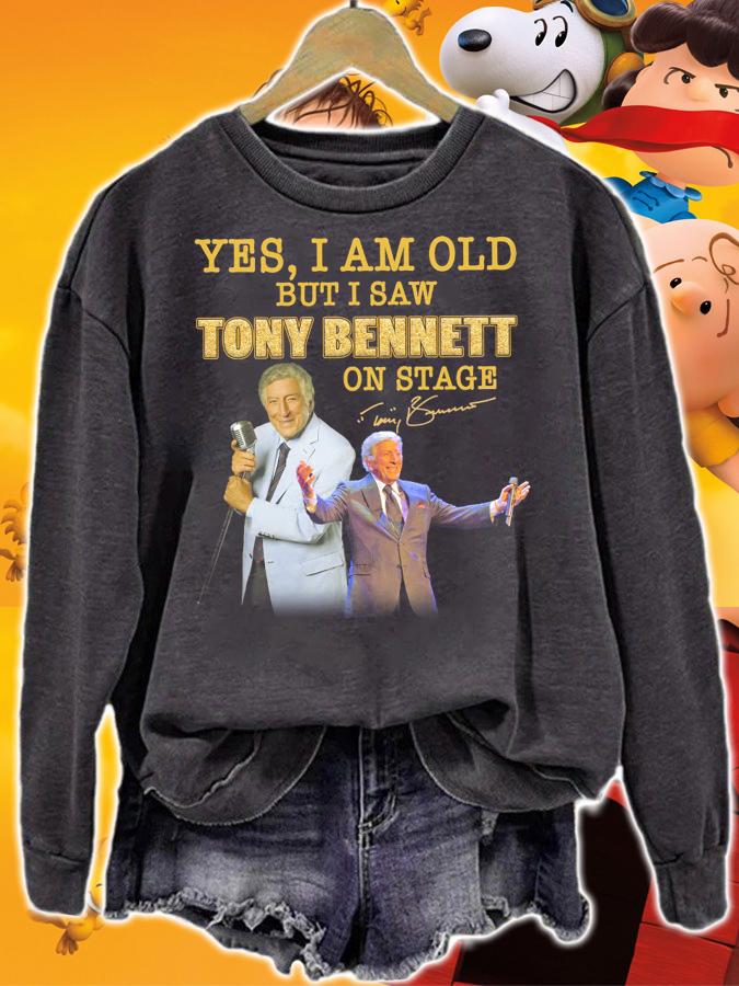 RIP Tony Bennett Yes I Am Old But I Saw Tony Bennett On Stage Signature t-shirt sweatshirt