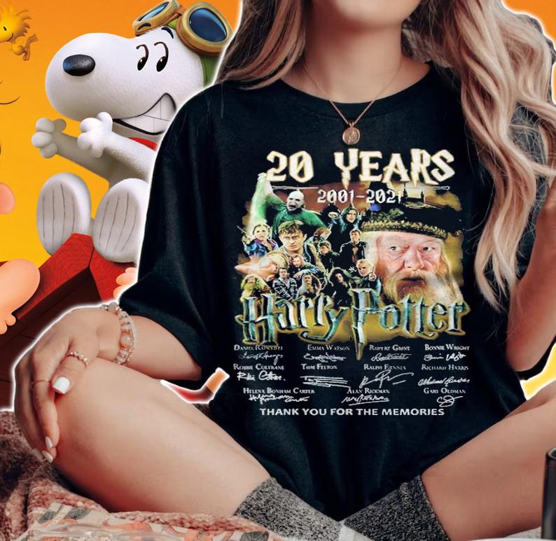 20 years 2001-2021 Harry Potter signatures thank you for the memories shirt t-shirt woman shirt