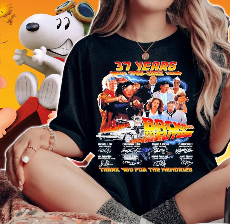 37 Years 1958 2022 Back To The Future Thank You For The Memories T-Shirt t-shirt woman shirt