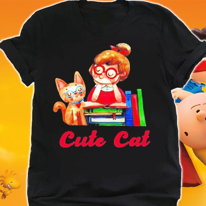Cute Cat Lover Gift For Girlfriend Reading Book Relax Time T-Shirt t-shirt