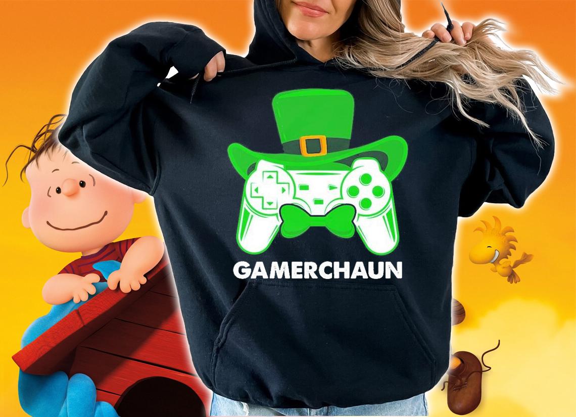 St Patrick's Day Leprechaun Gamer T-Shirt t-shirt hoodie