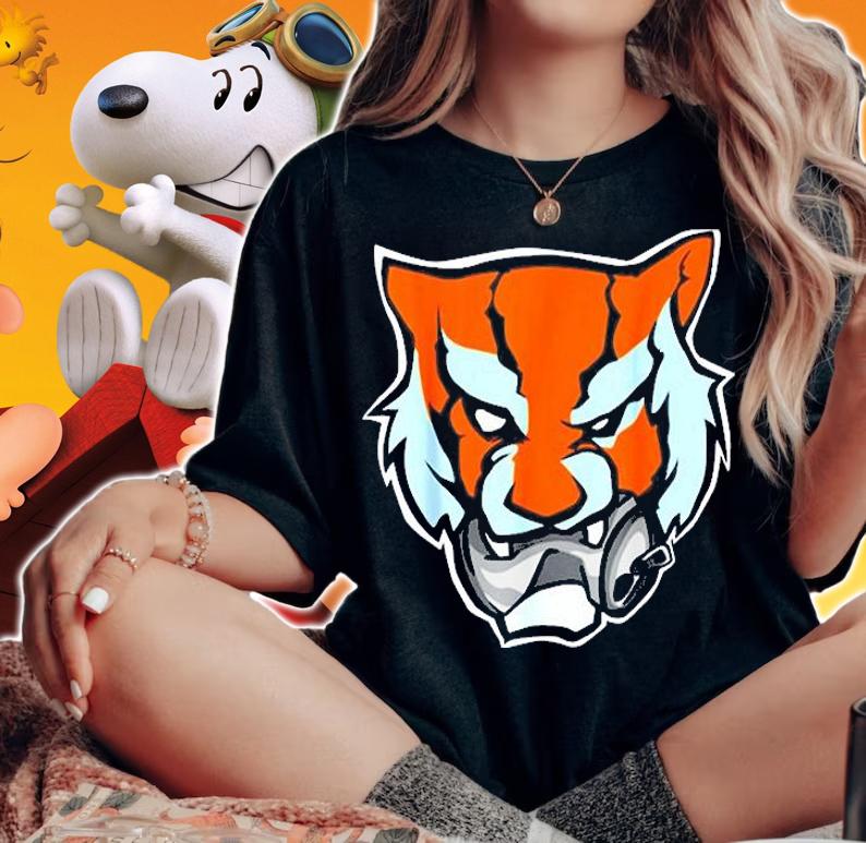 Tiger Head Graphic T-Shirt t-shirt