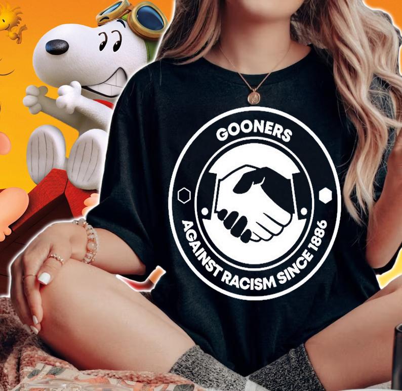 Pistol Gooners Against Racism Since 1886 Gars 1886 T-Shirt t-shirt woman shirt