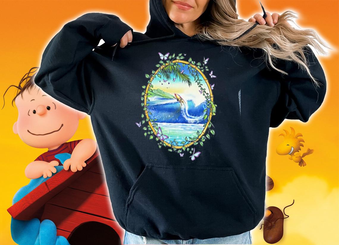 Surfing Off The Lip Surfer Vintage Retro 70S Surf T-shirt t-shirt