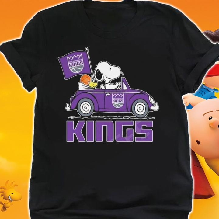 Kings Snoopy And Woodstock Driving Car Sacramento Kings Flag t-shirt shirt
