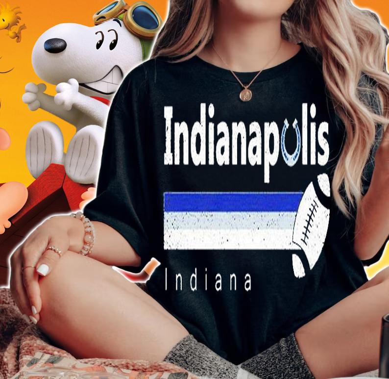 Vintage Indianapolis Football Retro Indiana At Sunday Game day T-Shirt woman shirt