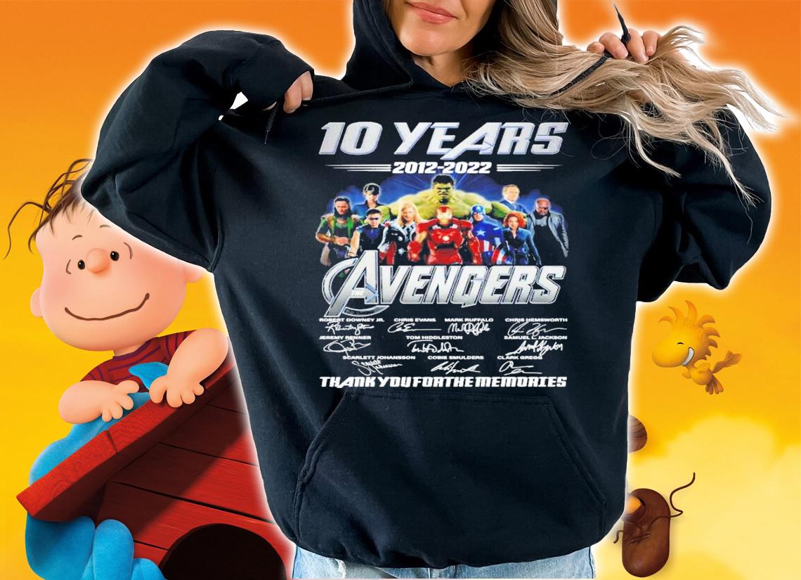 10 years 2012 2022 The Avengers all team signatures t-shirt hoodie