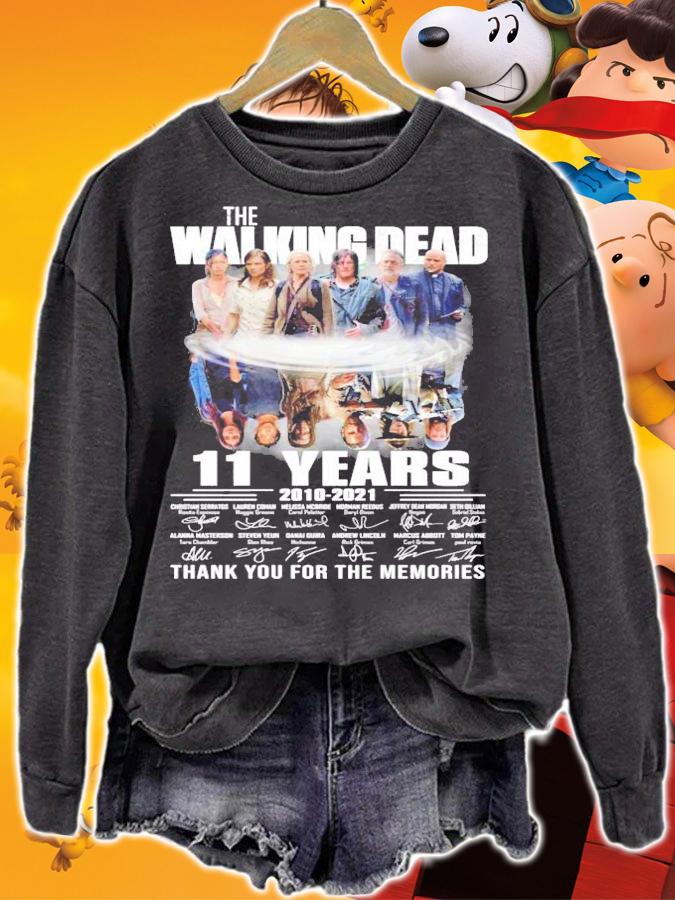 The Walking Dead 11 years 2010-2021 signatures thank you for the memories shirt sweatshirt