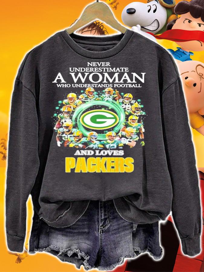 Green Bay Packers never understimate a woman who understands football and love shirt