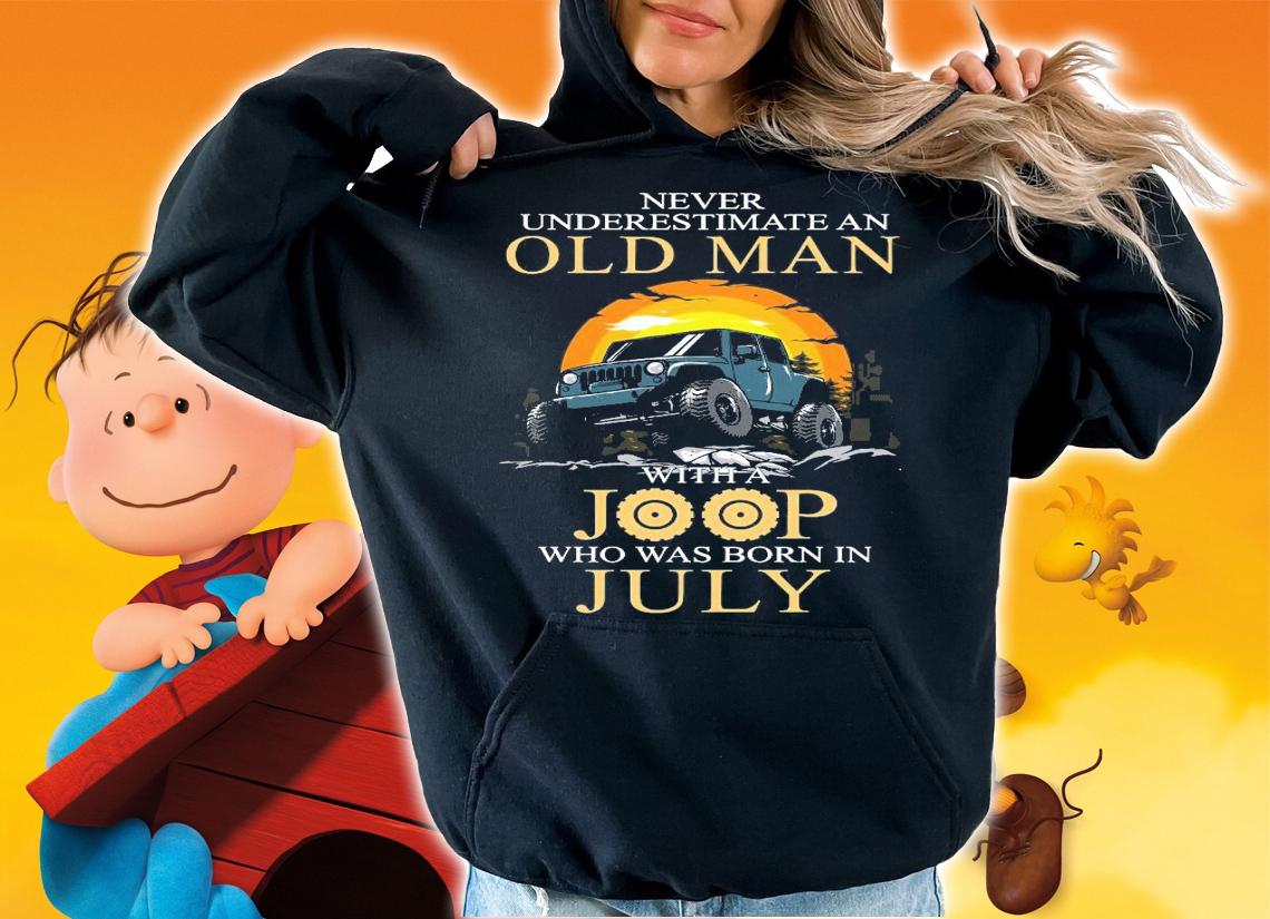 Never underestimate an old man with a jeep who was born In July shirt